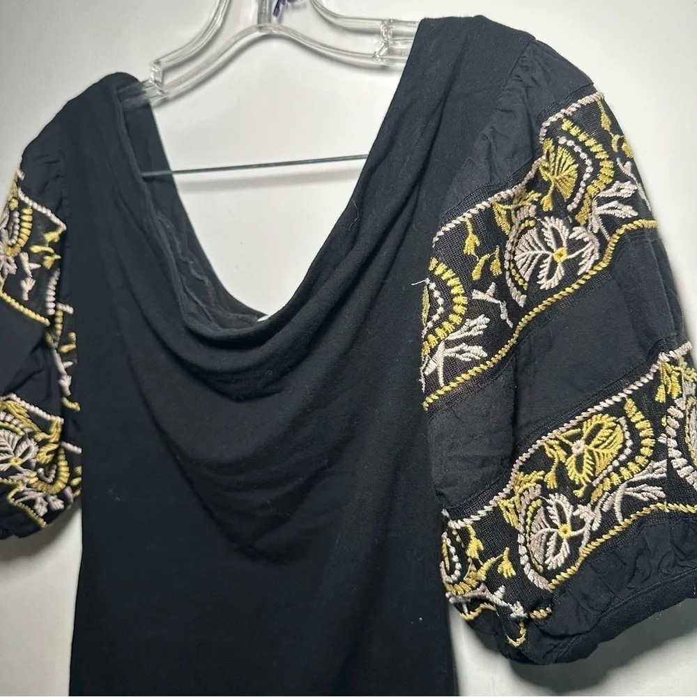 Free People Black Off Shoulder Blouse Gold Embroidery Puff Sleeves Size Small